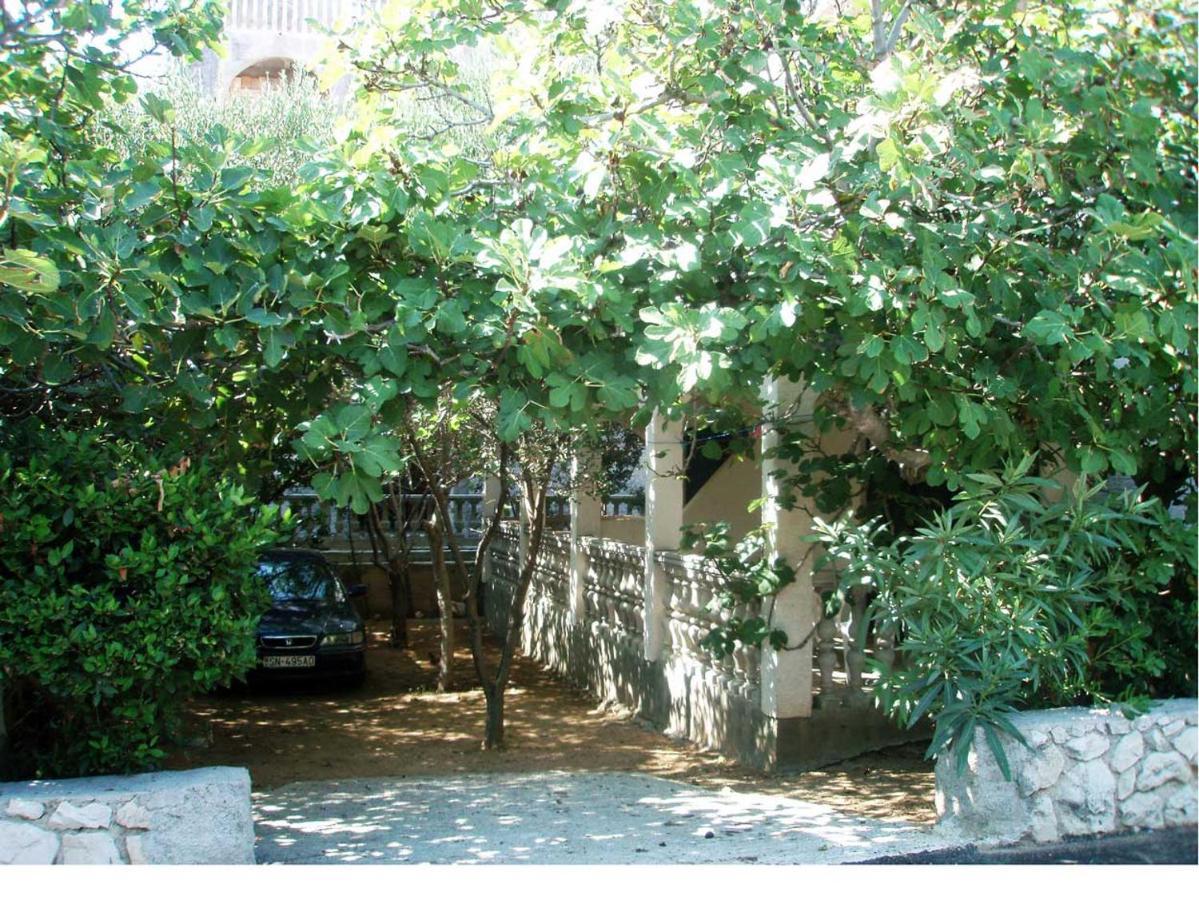 Apartments Mint Povljana - 50M From Sandy Beach מראה חיצוני תמונה
